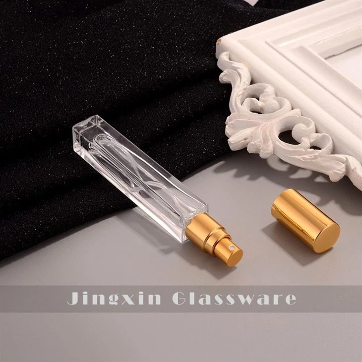 Glass Perfume Bottle With Sprayer(4)(001)