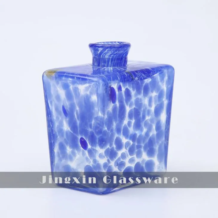 Rectangular Blue Light With Glass Covering For Aromatherapy